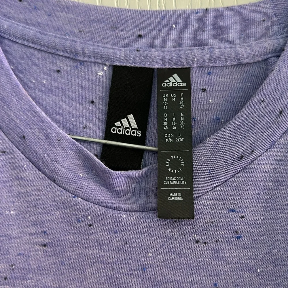 Adidas Tee - Picture 4 of 7